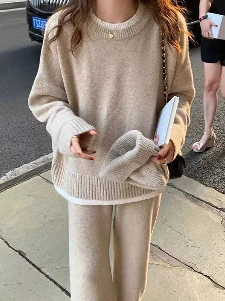 Classic Style Cashmere Sweater Set For Women Two Piece