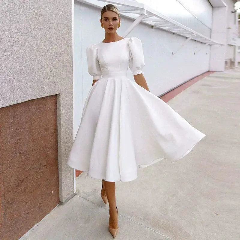 Elegant Sleeveless Button Dress For Sophisticated Chic Style