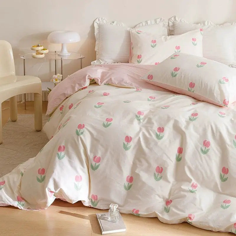 Young Adult Heart Little Flower Cotton Bed Sheets Set