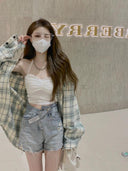 Hong Kong Style Raw Edge Denim Shorts for Stylish Young Adults