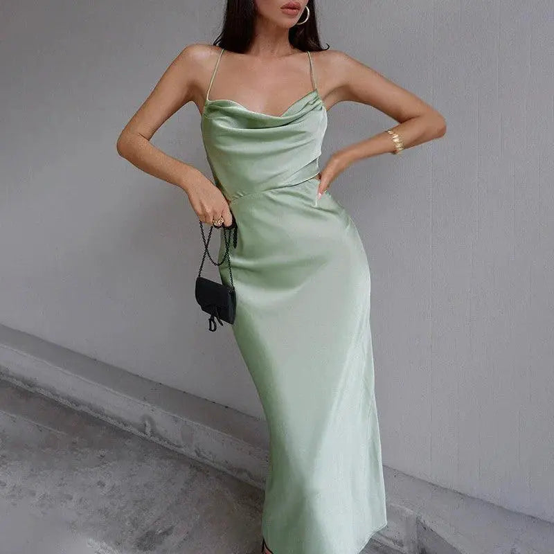 Backless Collar Dress Streetwear Elegance for Autumn Winter