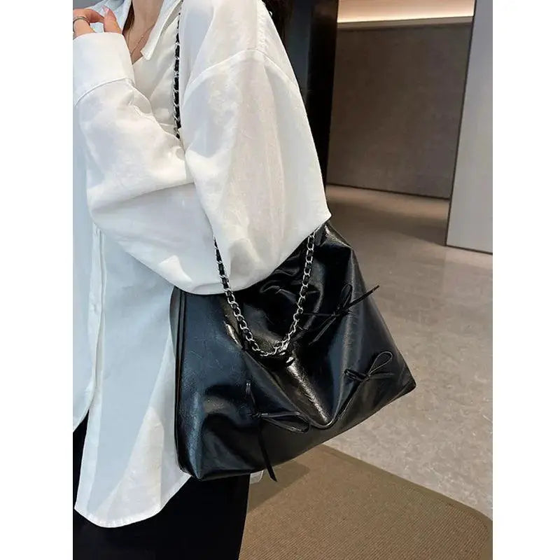 Silver Bow Tote Bag Chic PU Shoulder Bag With Bow Detail