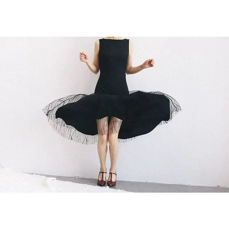 Vintage Black Dress Timeless Retro Commuting Fashion