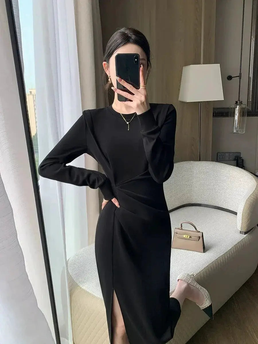 Brother Guo Elegant Black Split Dress Chic Commute Elegance