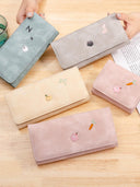 Embroidered Wallet: Stylish Multi-Card Holder and Organizer