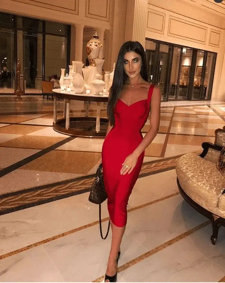Elegant Knitted Dress Spaghetti Strap Slim Fit Versatile