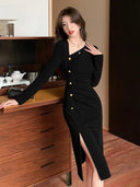 Elegant Red Sheath Dress Retro-Chic V-neck Slit Detail