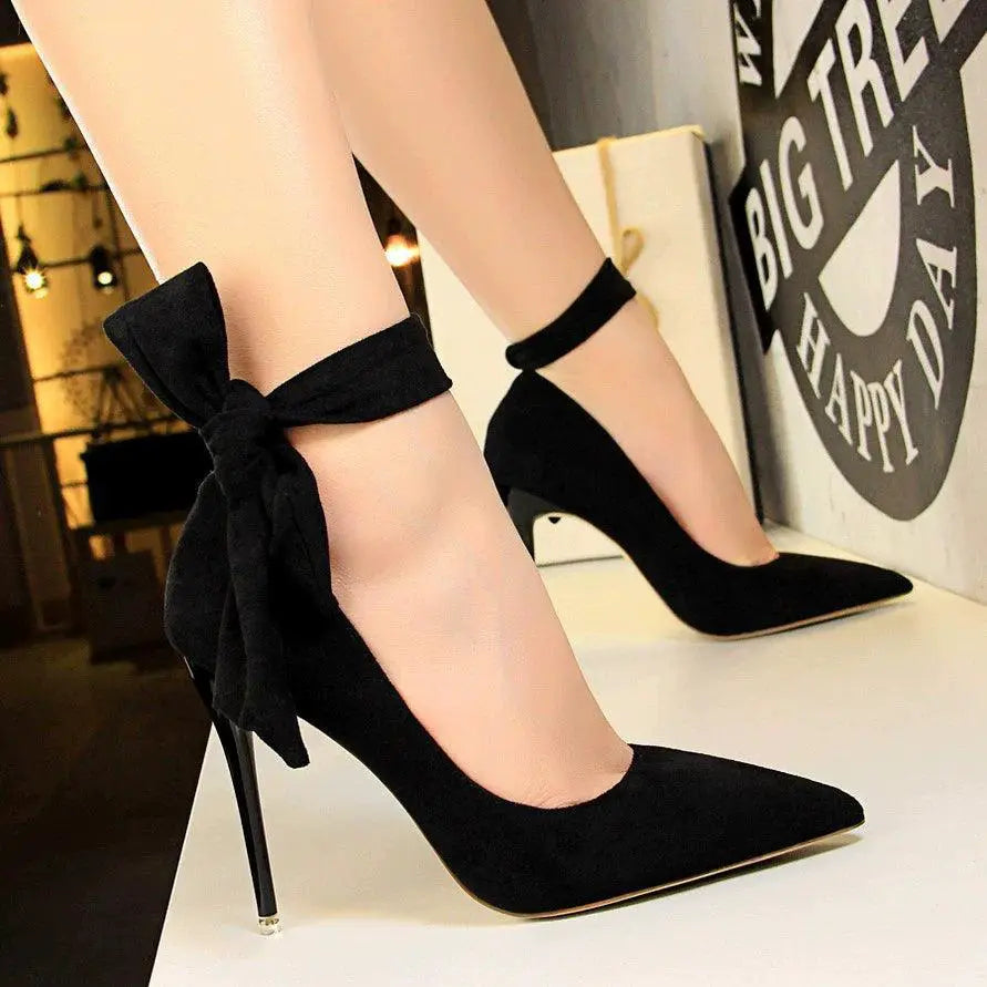 Lace Up Suede Flats For Stylish Summer Soirees And Events