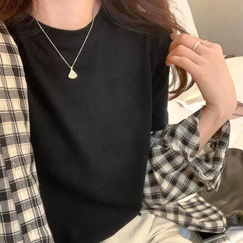 Korean Style Urban Chic White Shirt Embroidered Tee