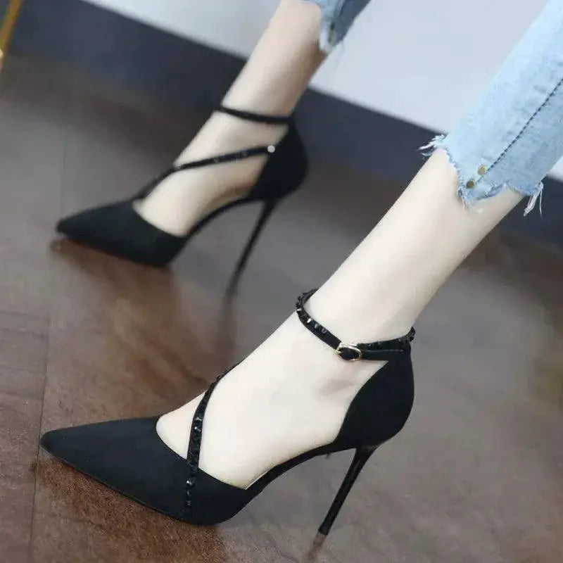 European Rhinestone Stiletto Flats For Trendy Youth