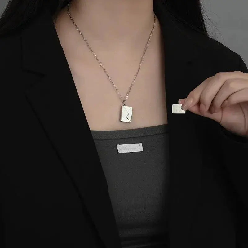 Mangley Secret Magnetic Necklace With Hidden Feature