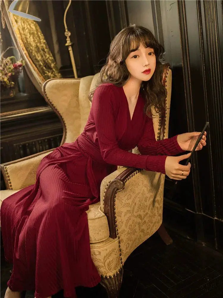 Knitted Goddess Red Dress For Elegant Women Apparel