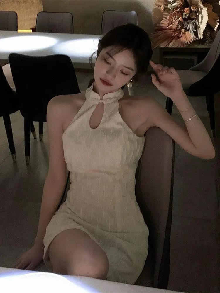 Elegant Sleeveless Cheongsam Dress For Cocktail Parties