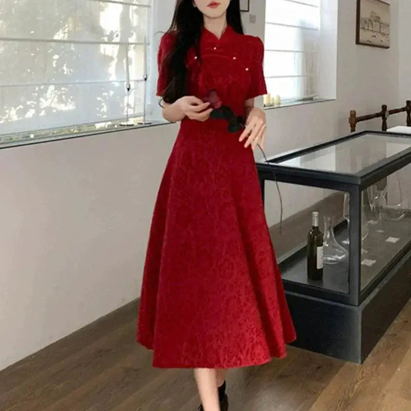 Elegant Chinese Cheongsam Gown Retro Chic Evening Dress