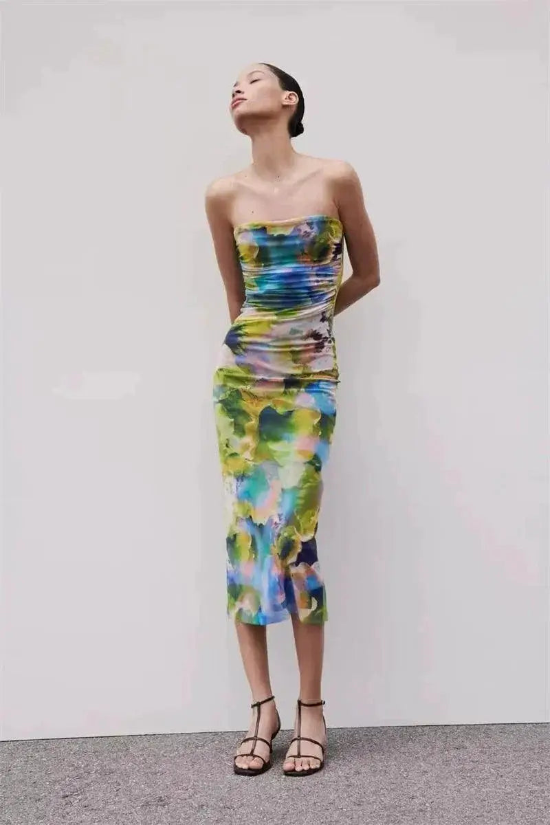 Elegant Floral Sleeveless Dress For Chic Summer Fashion