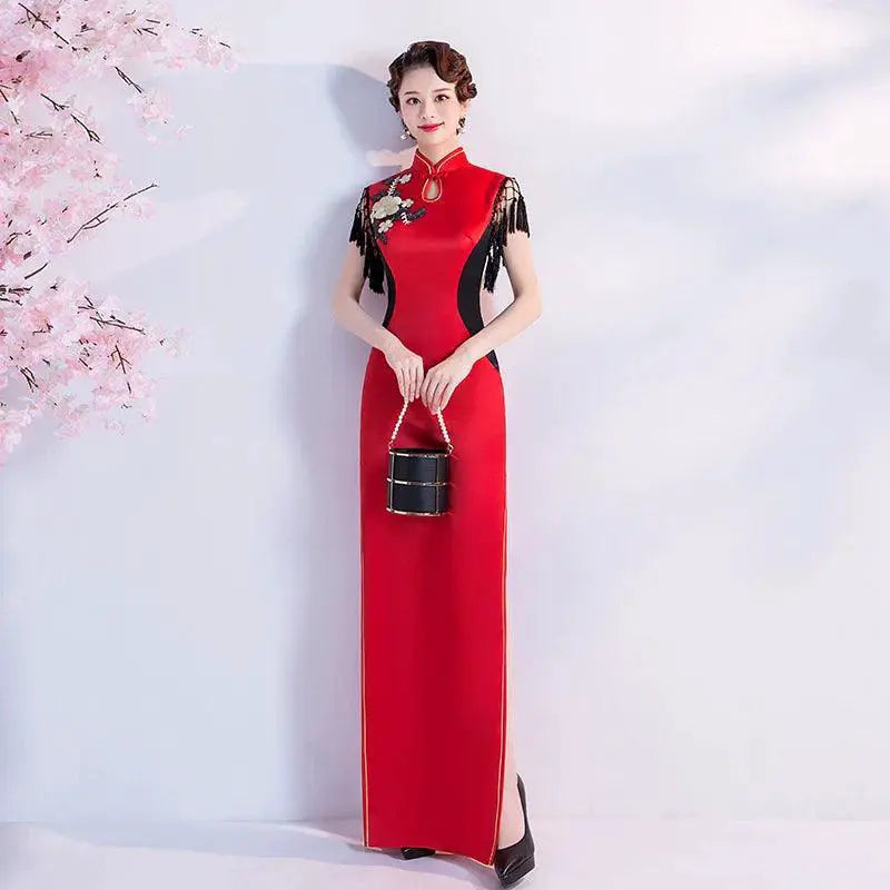 Red Chinese Wedding Dress Elegant Traditional Attire