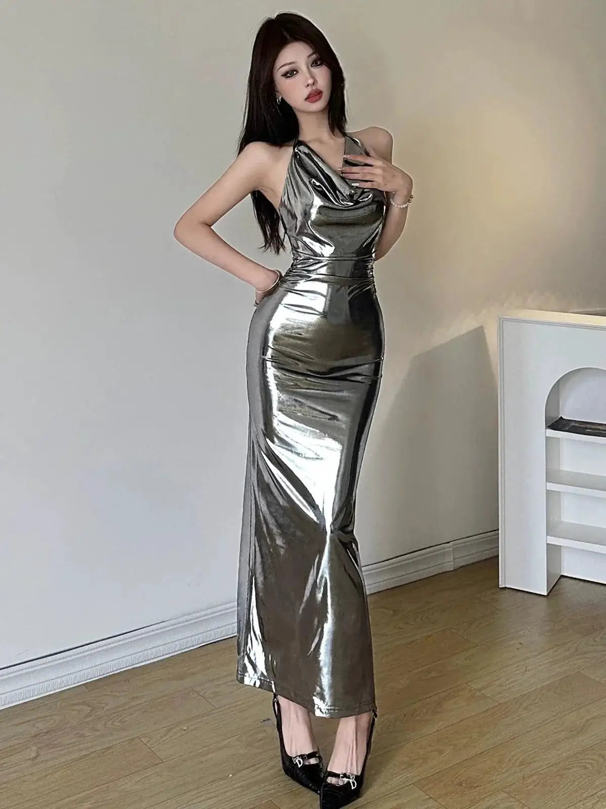 Elegant Halterneck Sheath Dress Glamorous Womens Style