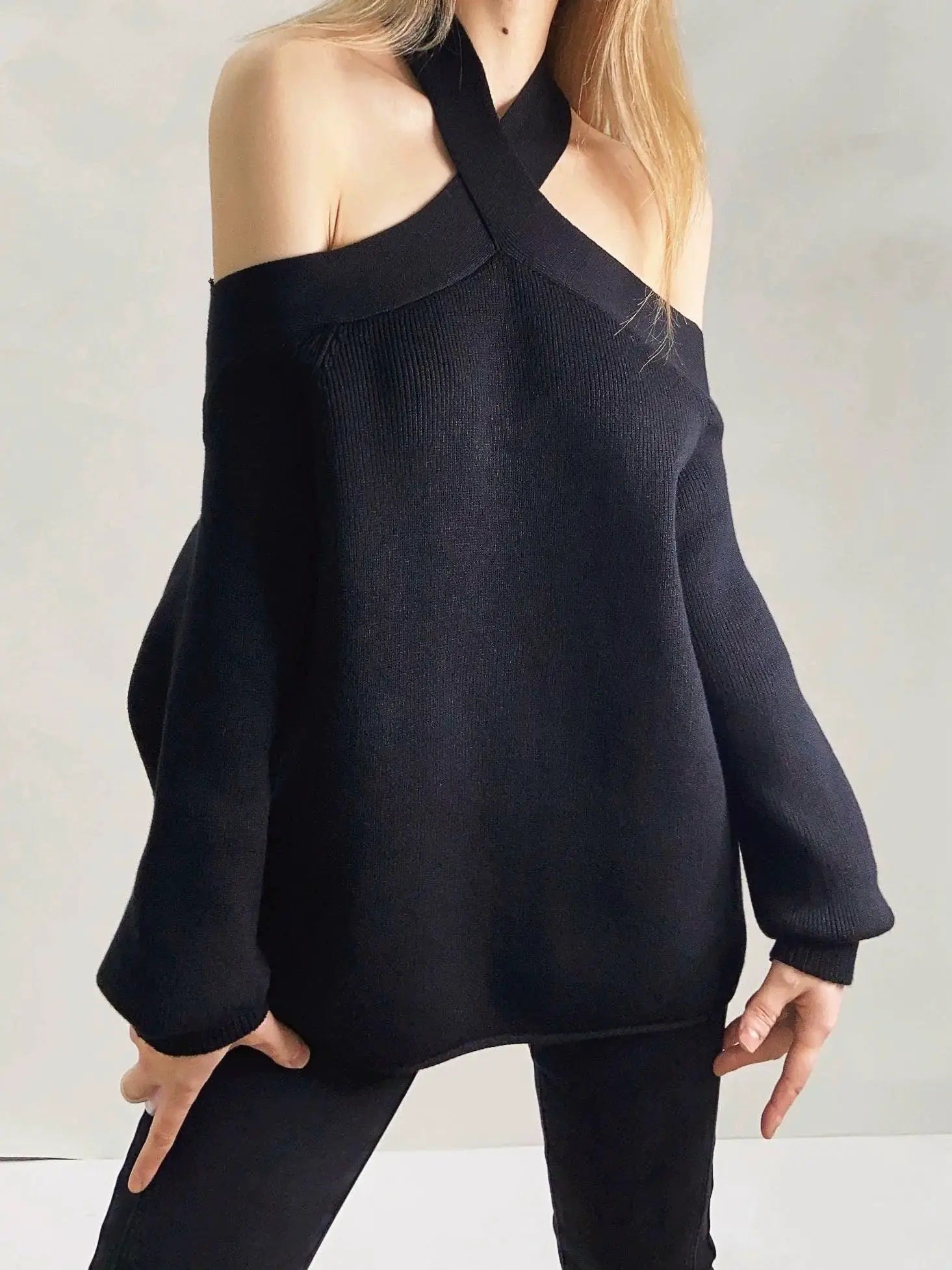 Cross Collar Lantern Sweater Chic Streetwear Classic Style