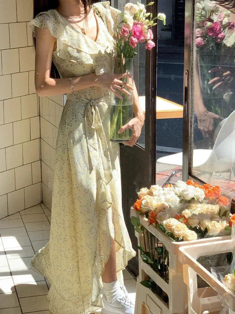 Spring Blossom Floral Dress With French Waist Comfort
