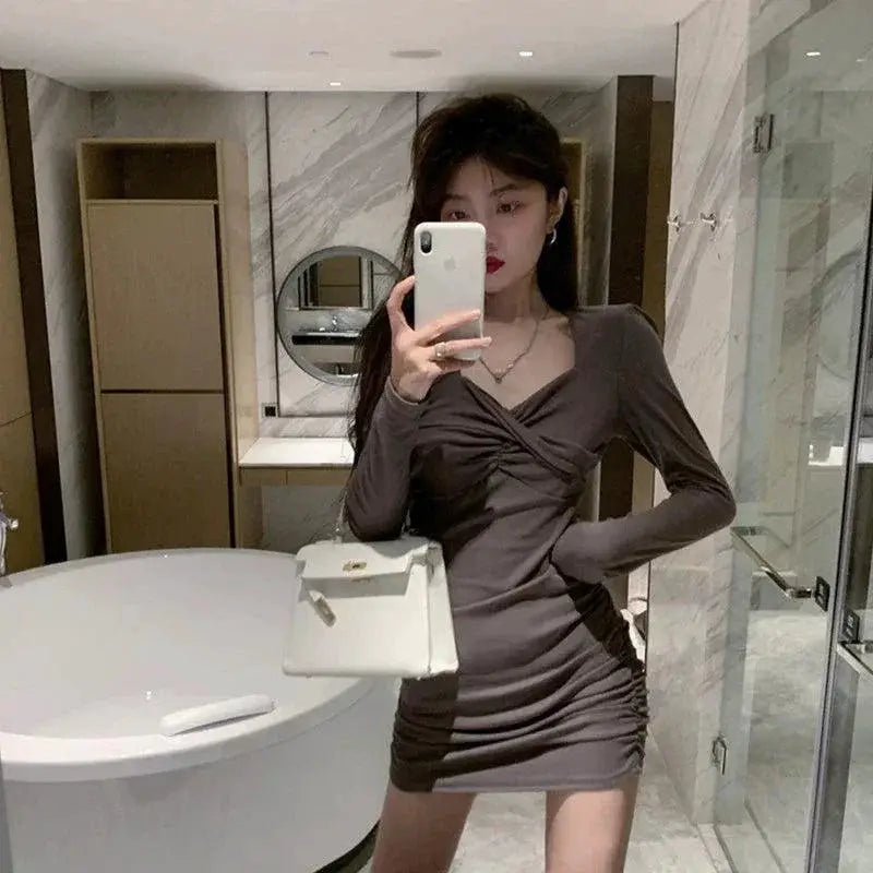 Sleek Gray V Neck Long Sleeve Short Skirt Spring Chic Look