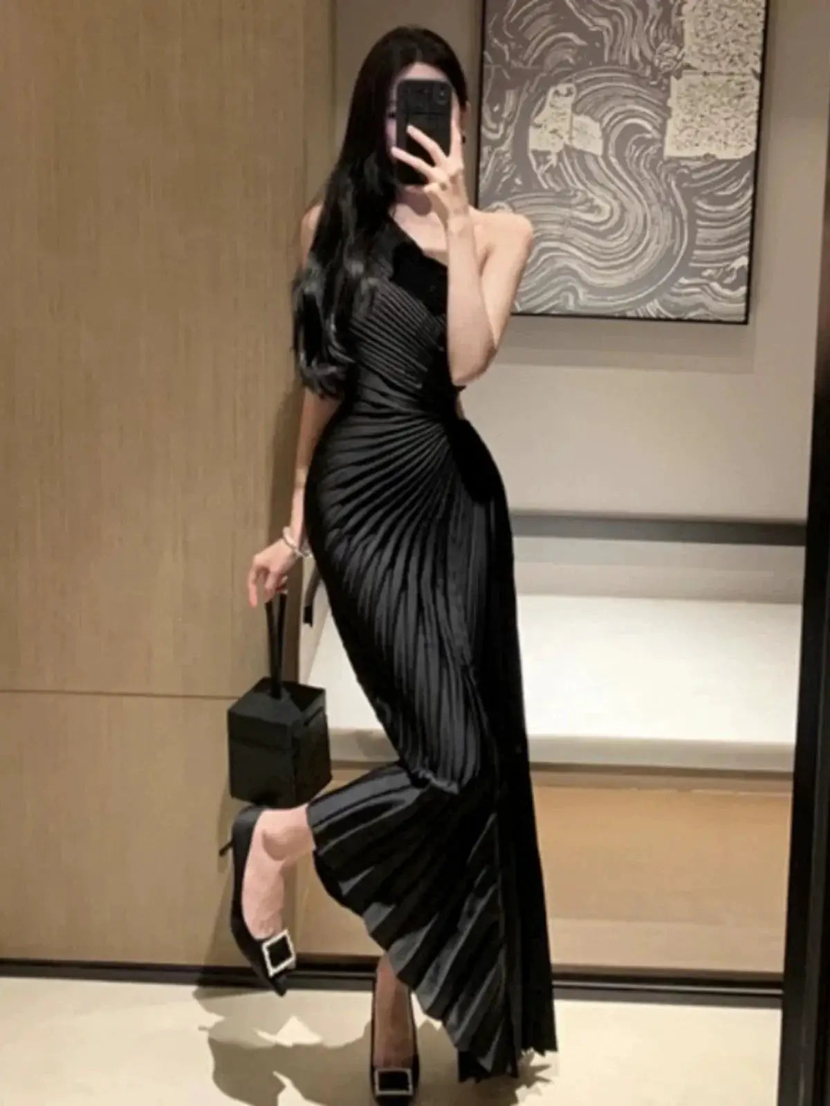 Accessible Luxury One Shoulder Pleated Dress For Elegance