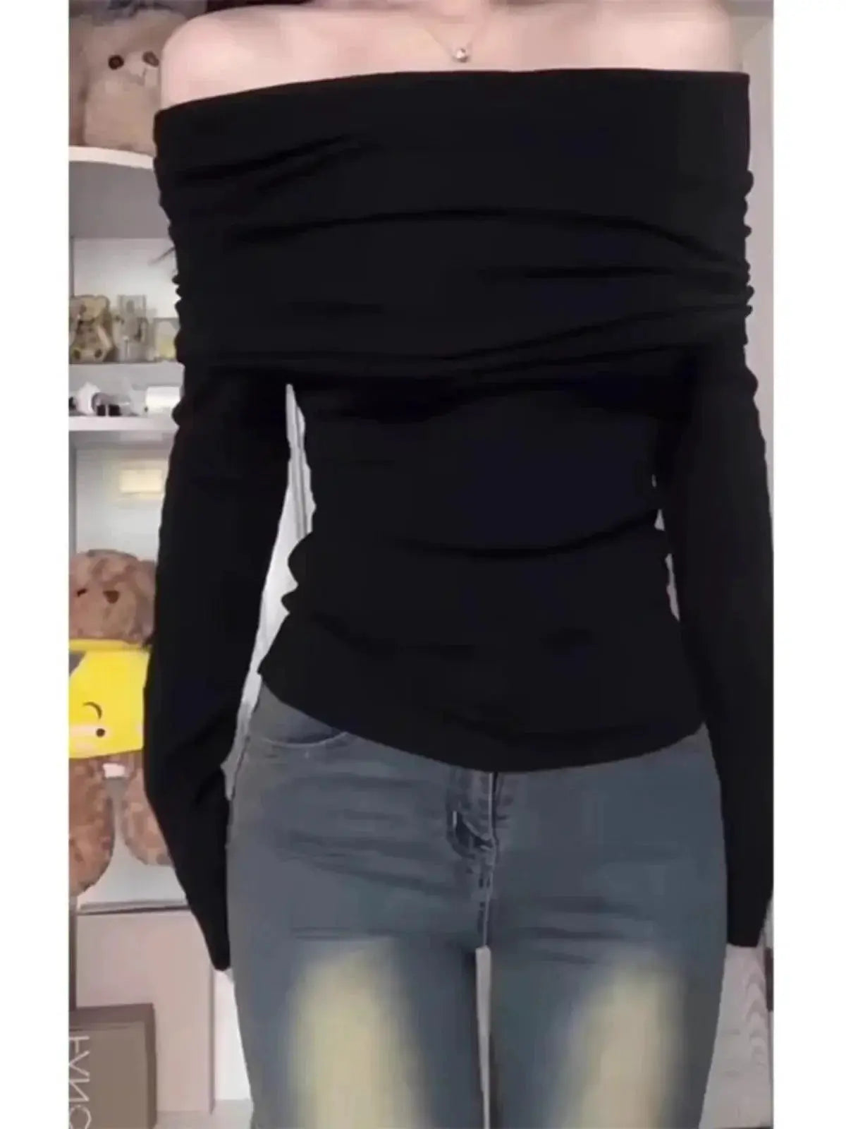 Elegant Off-The-Shoulder Sweater Winter Fashion Statement