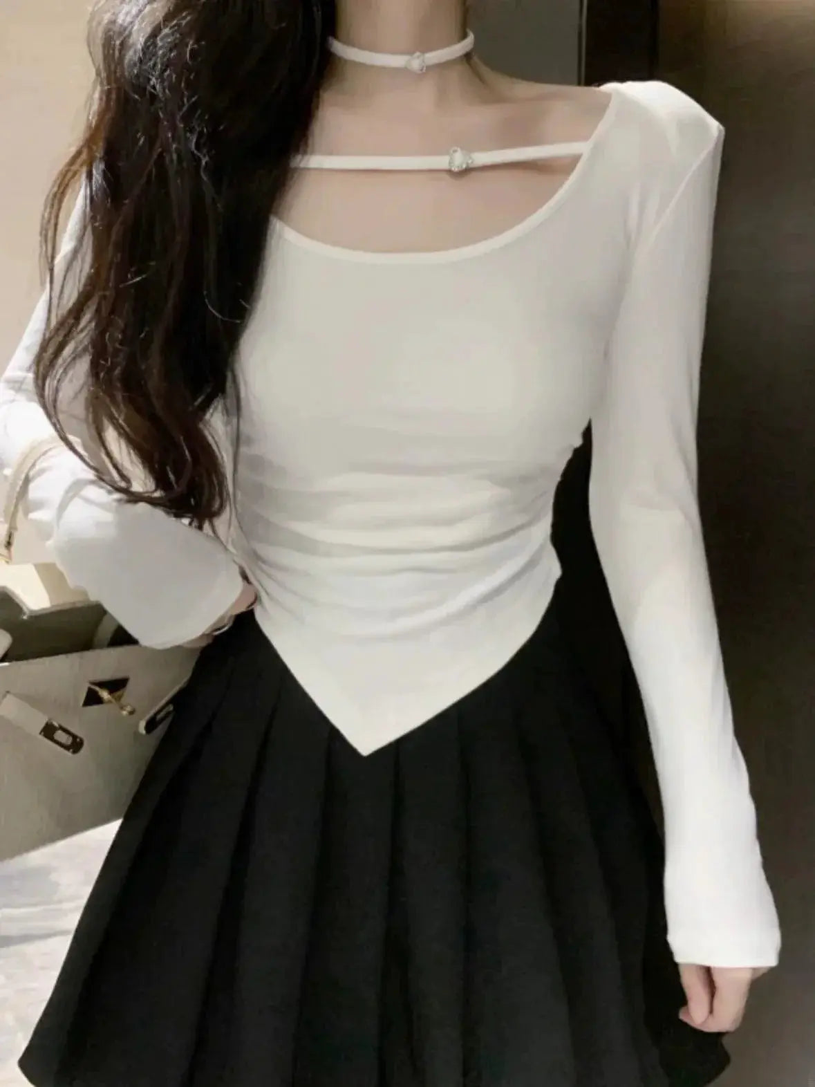 Sweet Sensual Slim Fit Off Shoulder Tee Chic Autumn Fashion