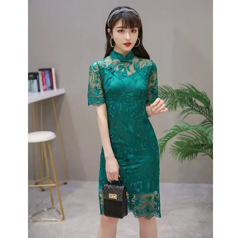 Elegant Green Lace Cheongsam Dress Retro Style Evening Wear