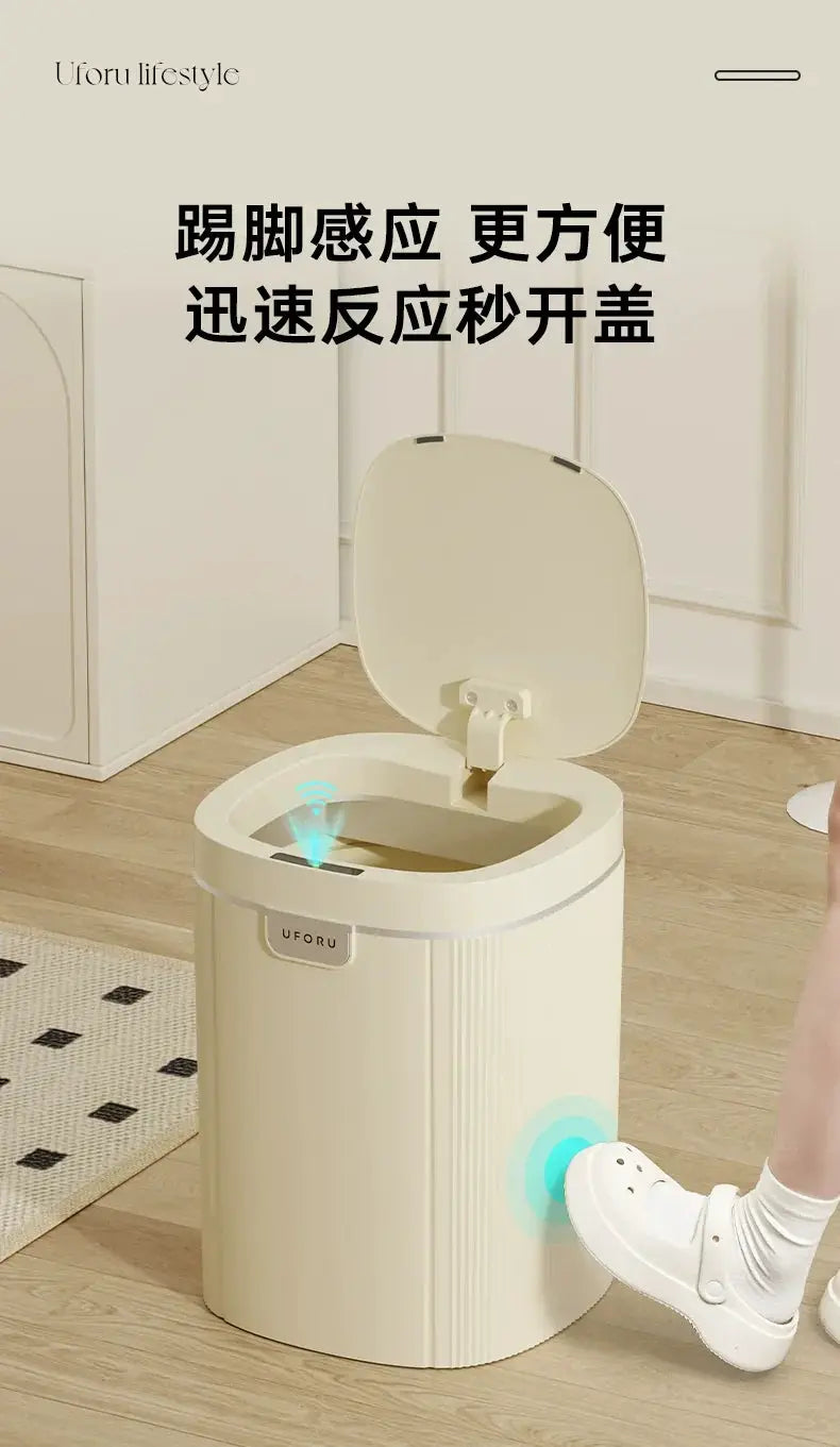 Hands-Free Trash Bin for Busy Home — product view 10
