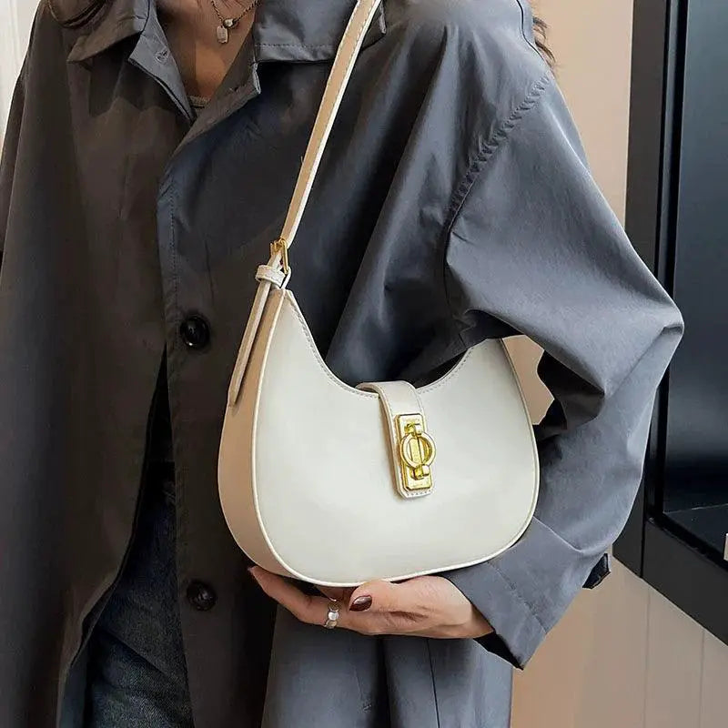 Summer Fresh Minimalist Saddle Bag Crossbody Chic Essentials