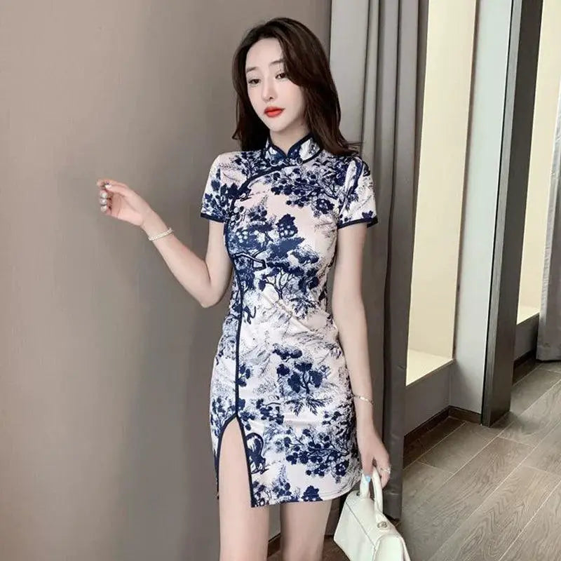 Chinese Style Retro Floral Cheongsam Dress For Millennials