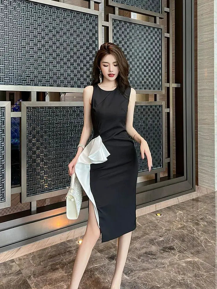 Luxury Black Sleeveless Vest Dress For Elegant Summer Style