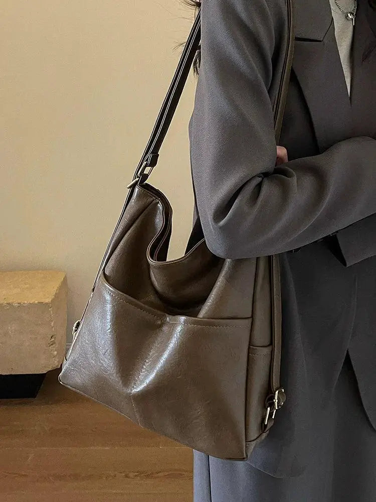 Maillard Commuter Tote Versatile Shoulder Bag Chic Design