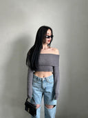 Knitted Off-the-Shoulder Top Chic Fashion for Spring 2023