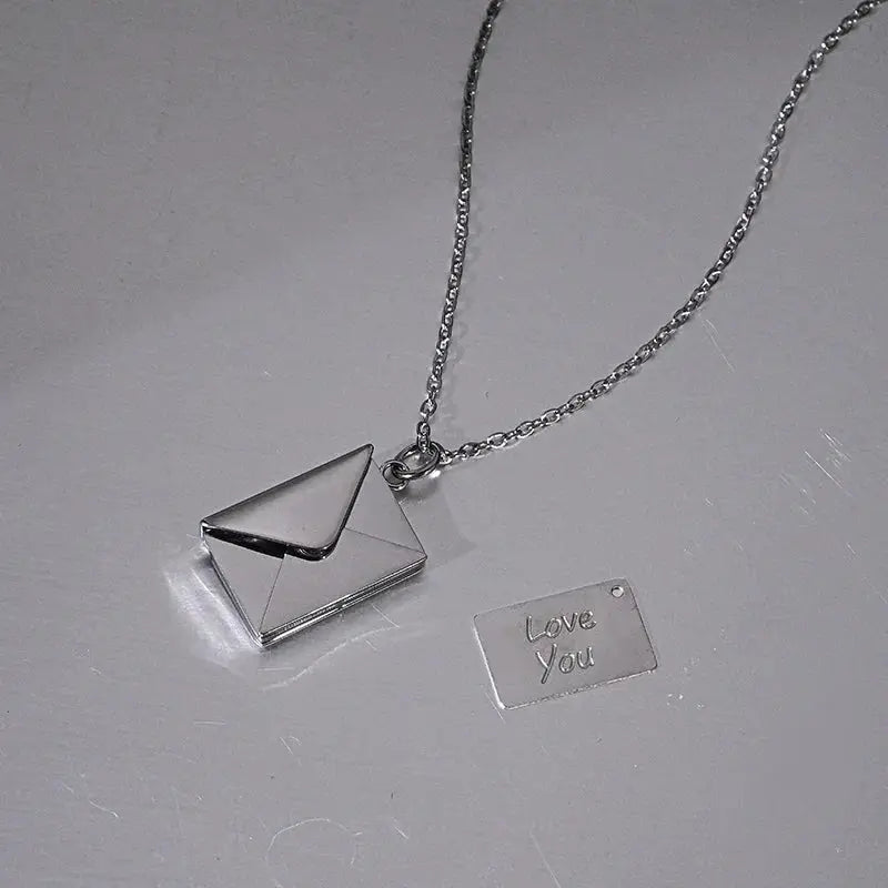 Mangley Secret Magnetic Necklace With Hidden Feature