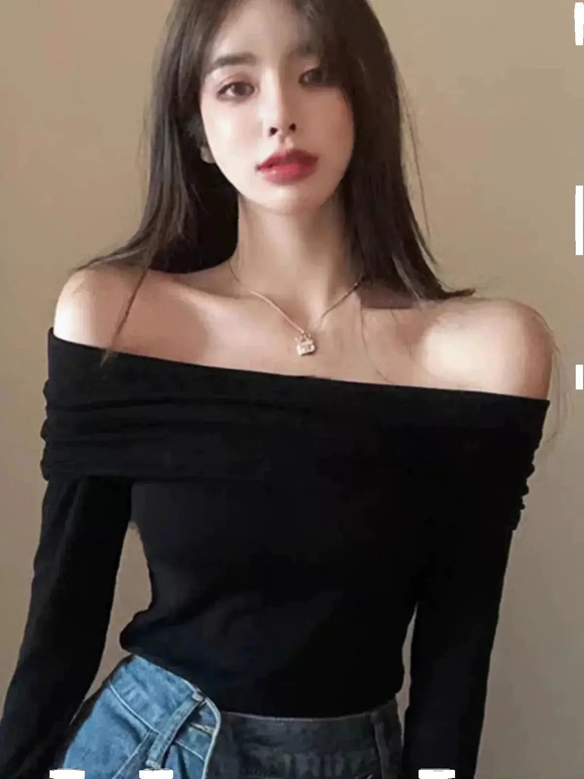 Off Shoulder Vintage Long Sleeve Tee Chic Retro Elegance