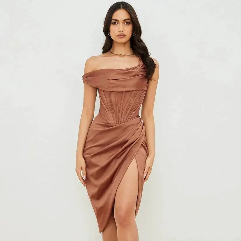 Sexy Backless Party Dress Luxurious Summer Fashion Statement
