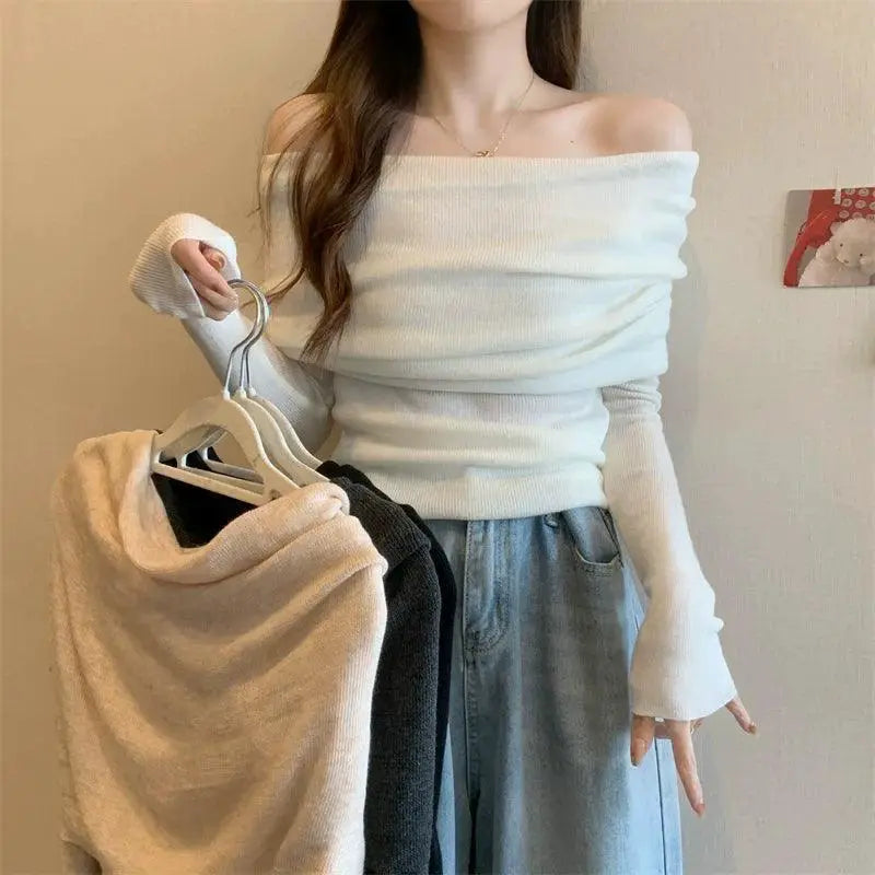 Knitwear Stylish Off Shoulder Ladies Top For Winter Fashion
