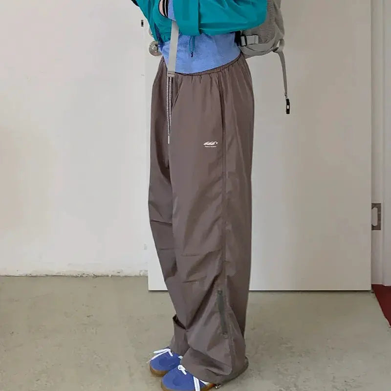 Outdoor Loose Fit Quick Dry Pants With Side Zipper