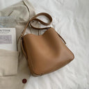 Spring Chic Crossbody Bag: Elegant PU Leather Essential