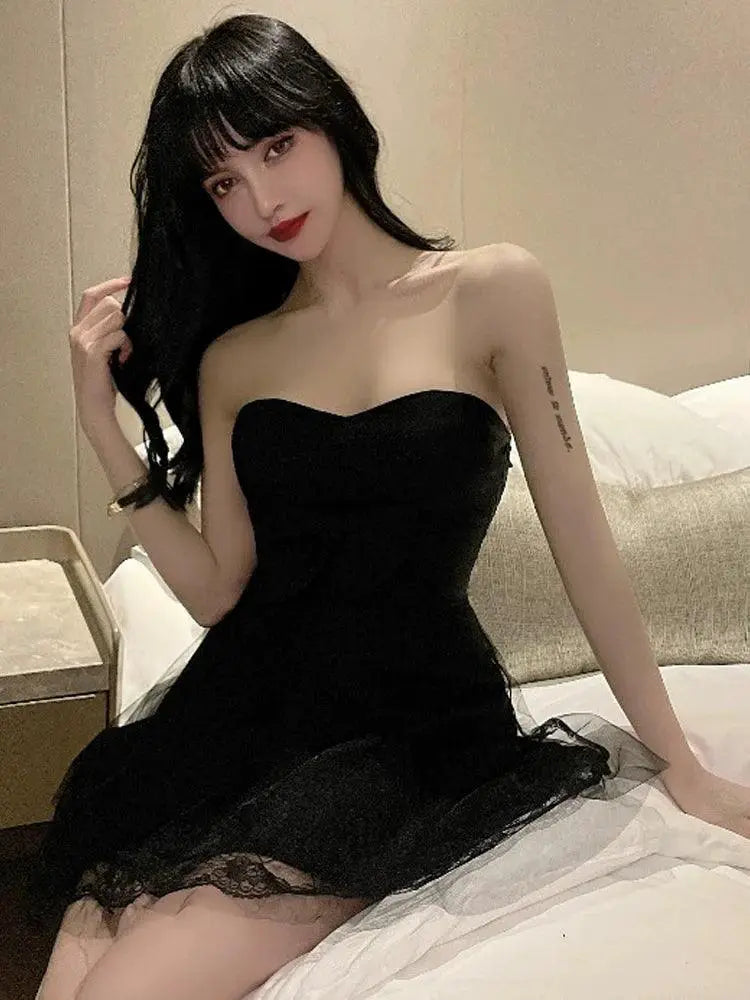 Sexy Pettiskirt Bridesmaid Dress With Elegant Tube Top Style