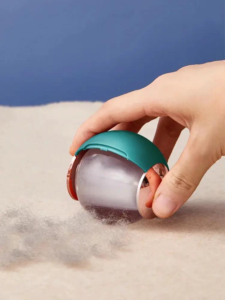 Portable Mini Roller Lint Remover For Clothes Home Care - OurLum.com