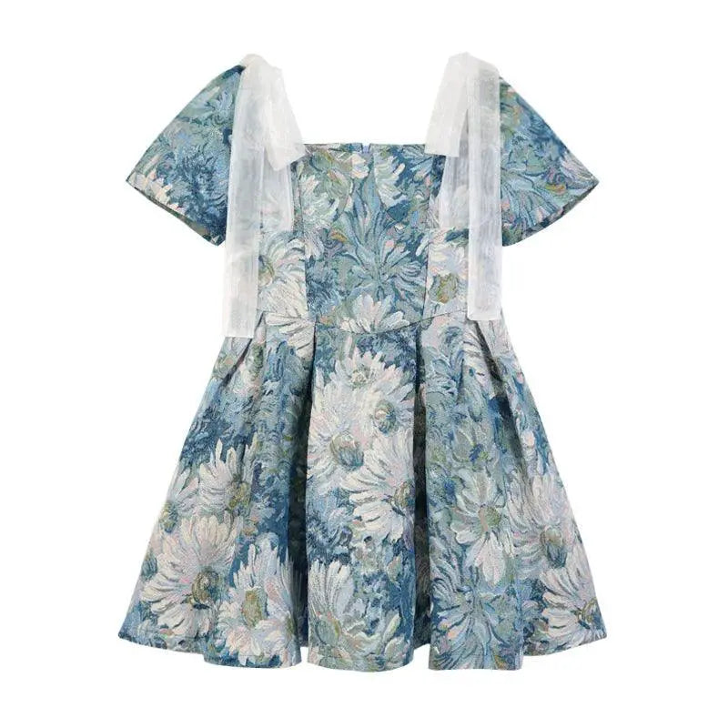 Spring Floral Art Dress With Retro Charm And Unique Prints