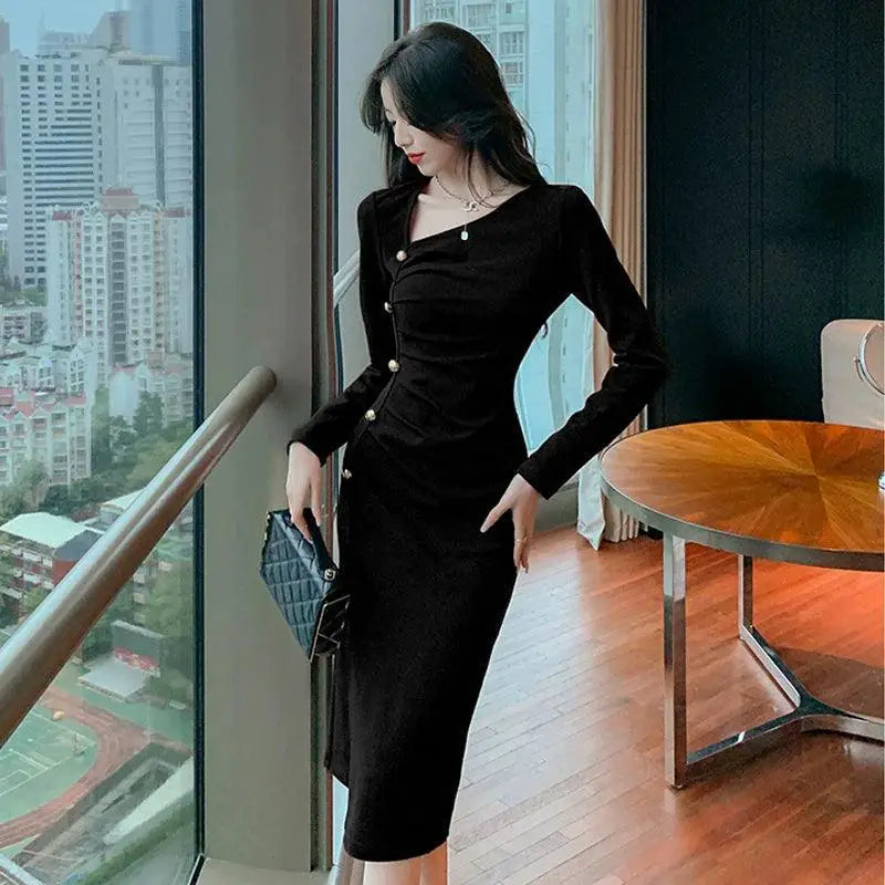 Elegant Red Sheath Dress Retro Chic V Neck Slit Detail