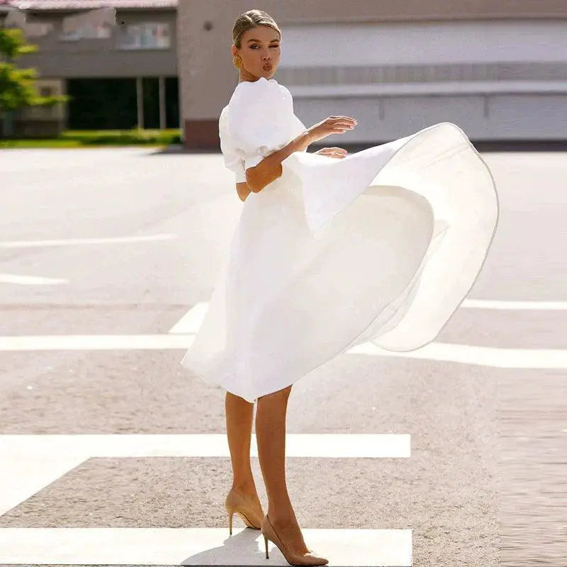 Elegant Sleeveless Button Dress For Sophisticated Chic Style