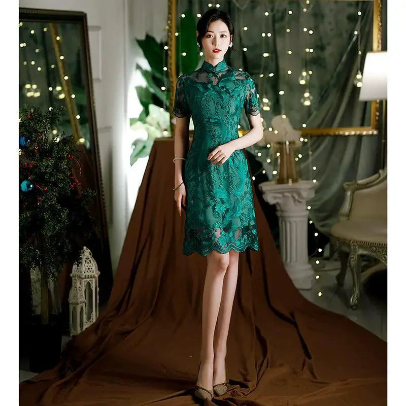 Elegant Green Lace Cheongsam Dress Retro Style Evening Wear