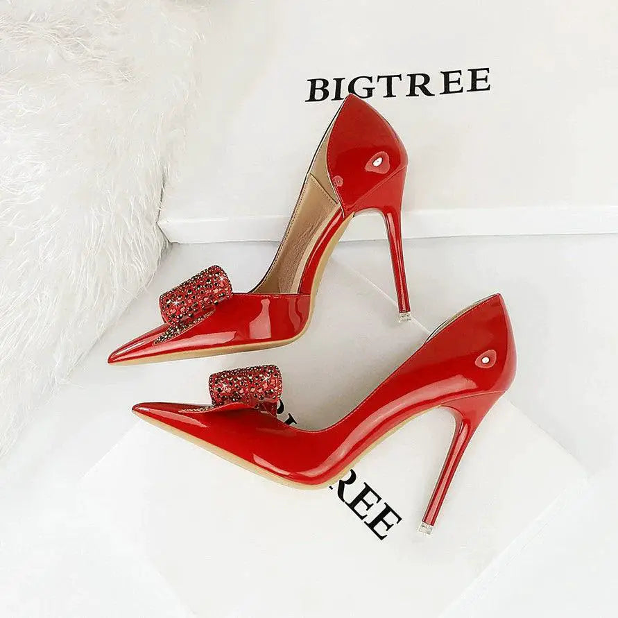 European High Heels Patent Leather Pumps For Elegance
