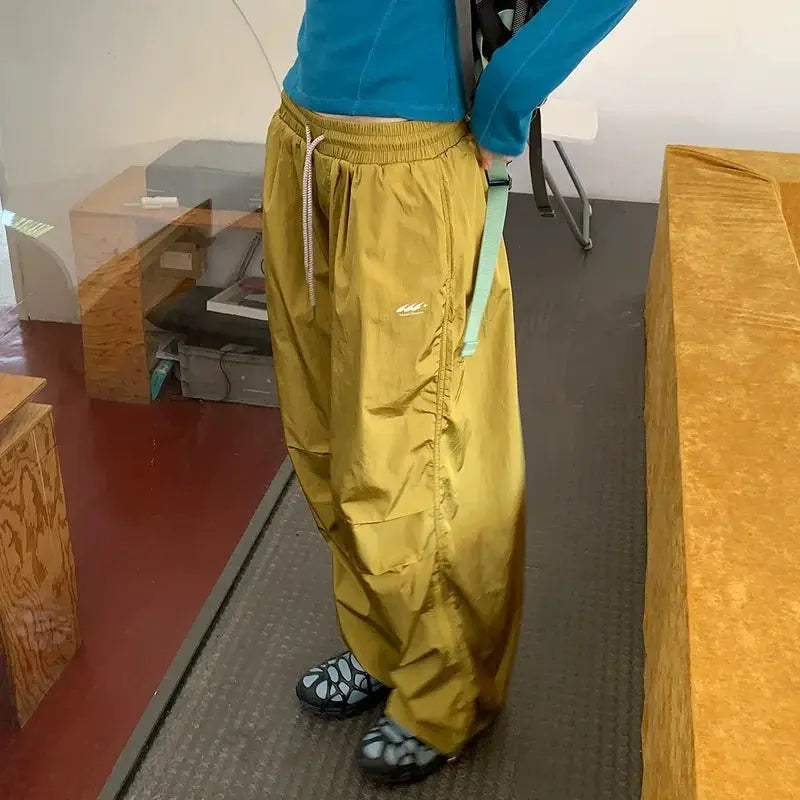 Outdoor Loose Fit Quick Dry Pants With Side Zipper