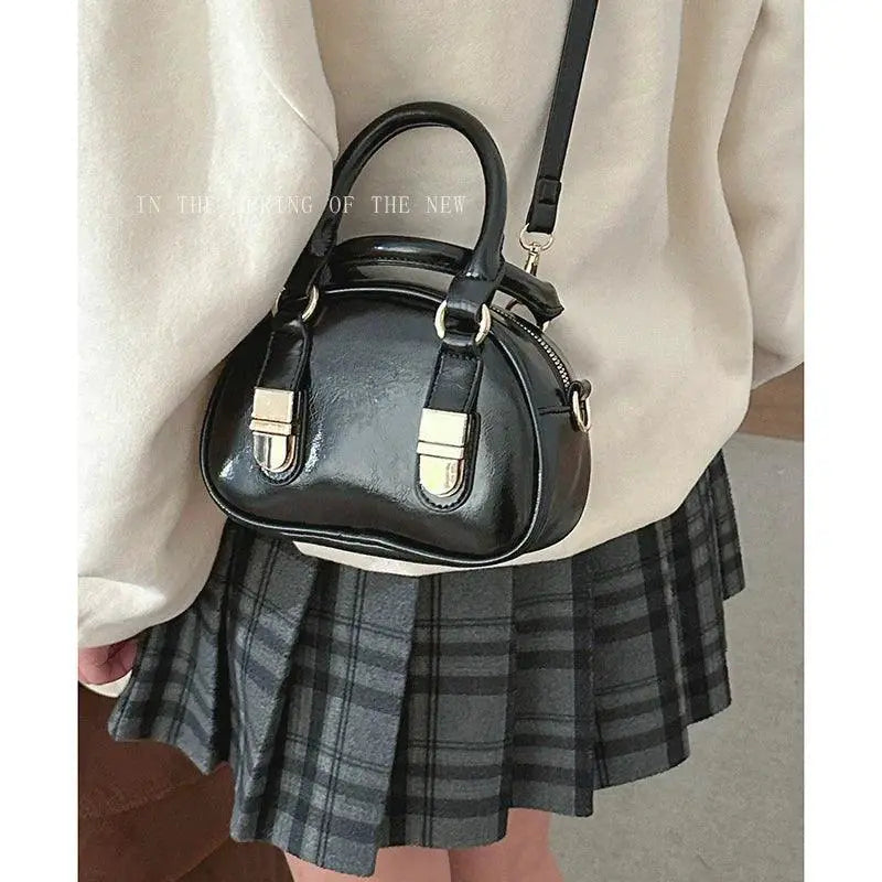Retro South Korea Shell Bag PU Crossbody Essential