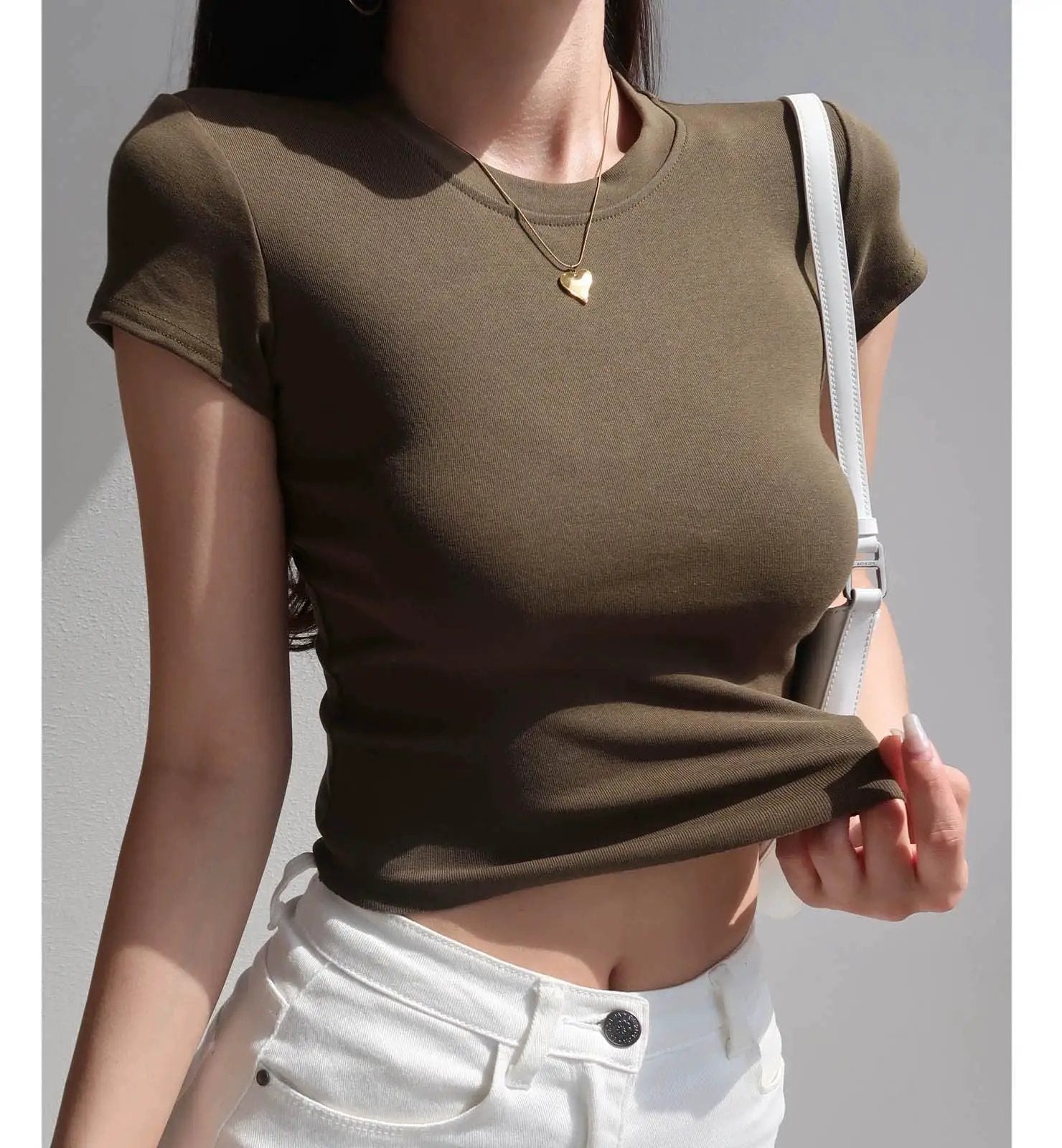 Midriff-Baring Korean Style Slim-Fit Tee Summer Fashion